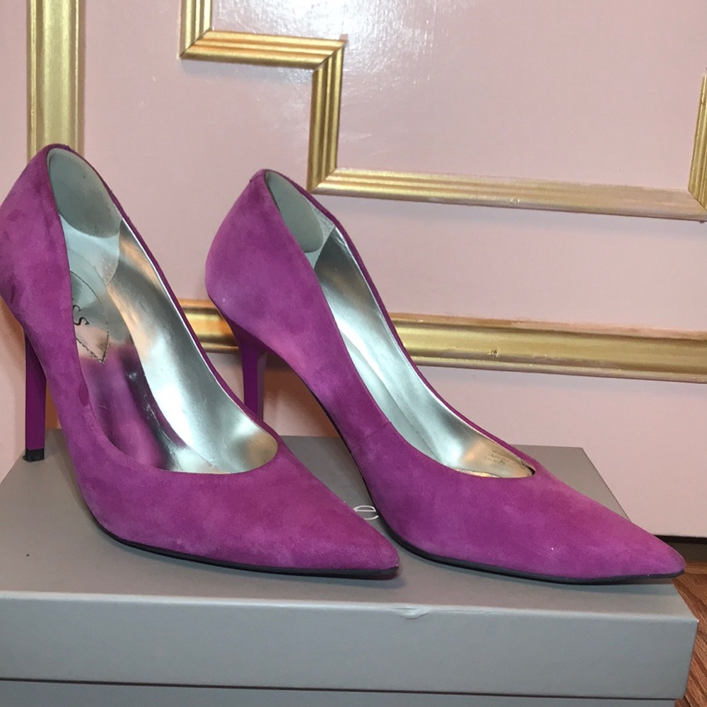 Guess Pink Suede Pumps